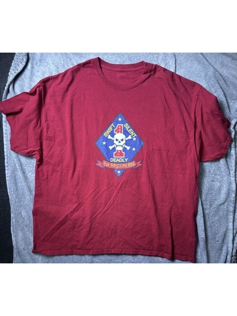 USMC 1st Recon Battalion T Shirt Mens XL Red Swift Silent Deadly Skull Marines